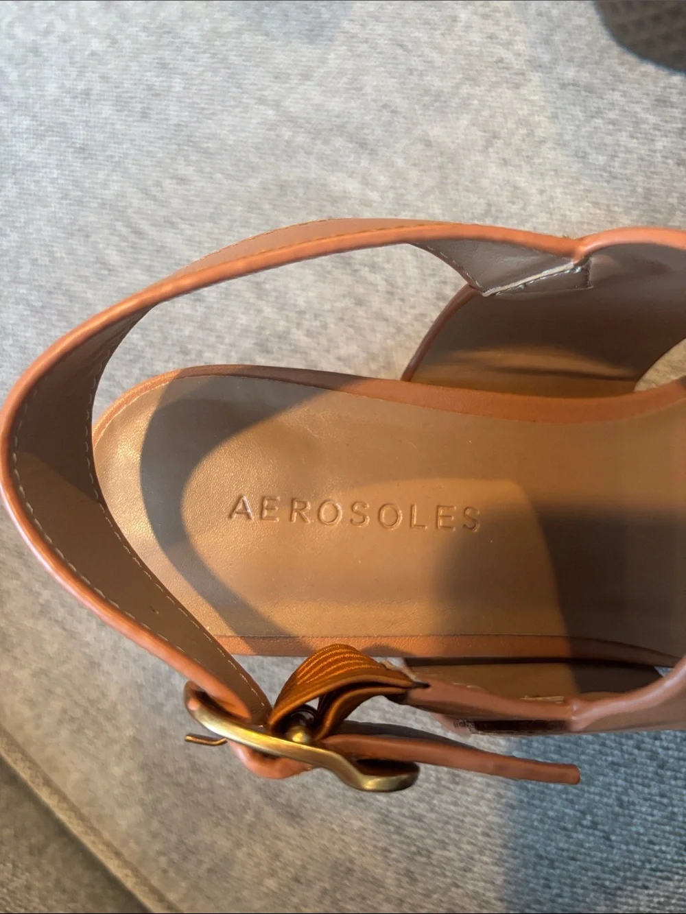 AEROSOLES Cognac Wide-Strap Block Heel Sandals - Picture 2 of 4